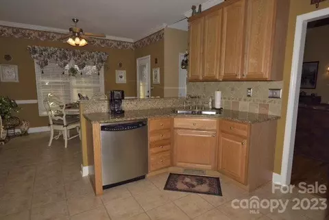 1204 Edgewater Ct, Salisbury, NC 28146 photo 14