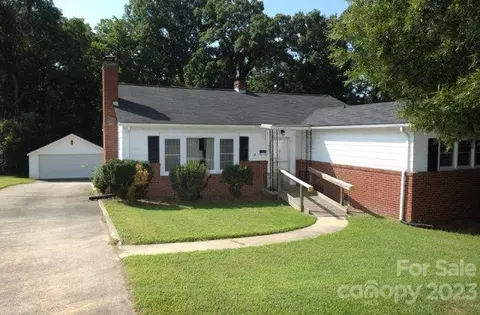 1405 Maxwell St, Salisbury, NC 28144 photo 2