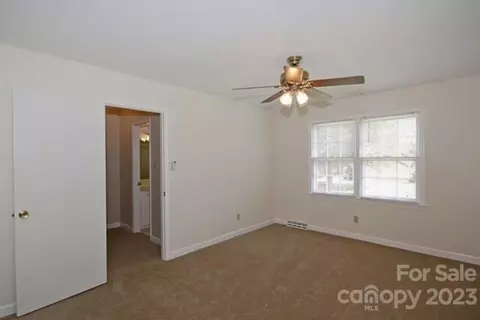 2 Old Farm Rd, Salisbury, NC 28147 photo 19