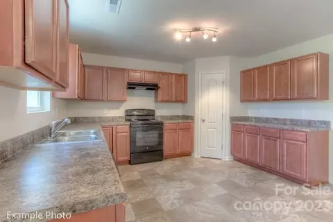 910 Corbin Ridge Dr, Salisbury, NC 28146 photo 9
