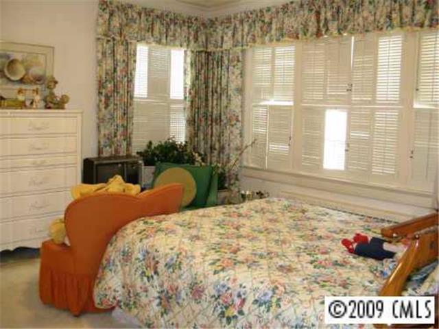 640 Biscoe Rd, Troy, NC 27371 photo 6
