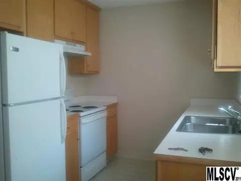 1828 3rd Ne St NE, Hickory, NC 28601 photo 4