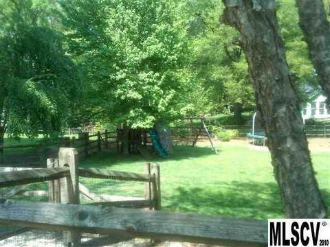 740 4th Ave Dr, Hickory, NC 28601 photo 16