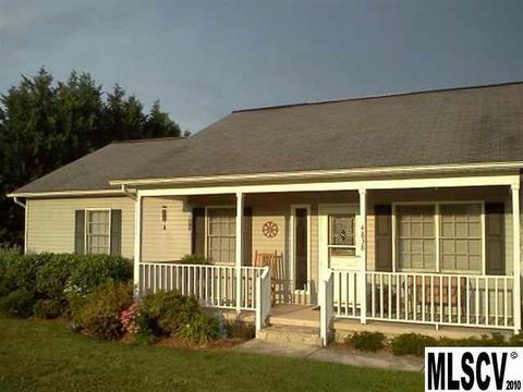 4838 Thoreau Dr, Conover, NC 28613 photo 1