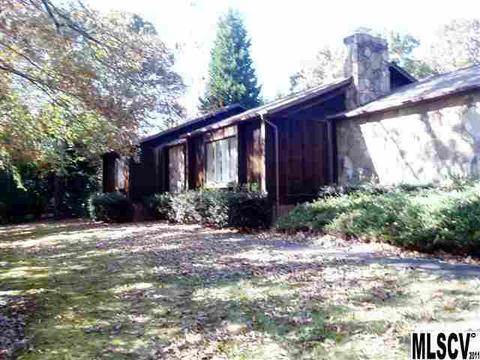 5918 Willowbottom Rd, Hickory, NC 28602 photo 1