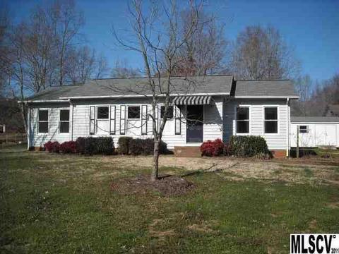 3351 Danial St, Conover, NC 28613 photo 1