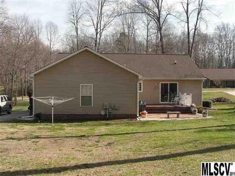 307 Mooreland Dr, Conover, NC 28613 photo 17