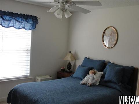 307 Mooreland Dr, Conover, NC 28613 photo 5