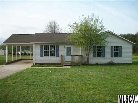1984 Yoder Farm Rd, Hickory, NC 28602 photo 1