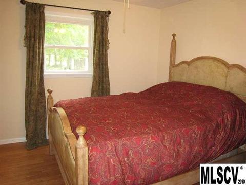 304 11th St, Conover, NC 28613 photo 8