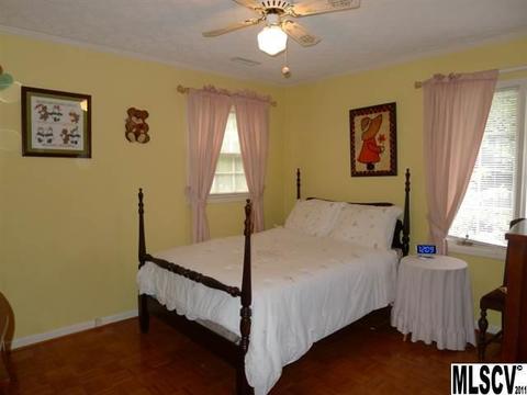 715 3rd Ave, Conover, NC 28613 photo 9