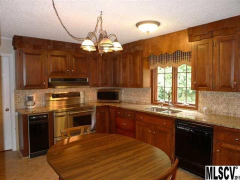 715 3rd Ave, Conover, NC 28613 photo 23