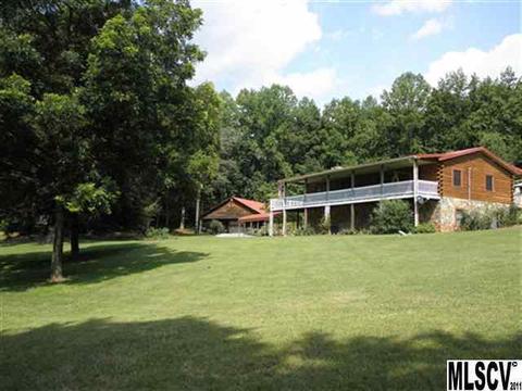 3624 Hillview Dr, Conover, NC 28613 photo 1