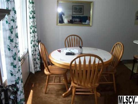 6141 Bartley Rd, Hickory, NC 28601 photo 3