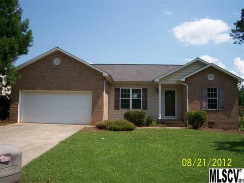 823 Gemcrest Dr, Conover, NC 28613 photo 1
