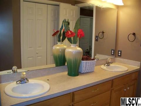 810 5th St, Conover, NC 28613 photo 9