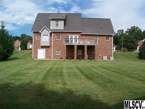 810 5th St, Conover, NC 28613 photo 2