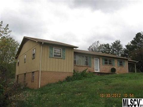 2275 Blacksmith Ln, Hudson, NC 28638 photo 1