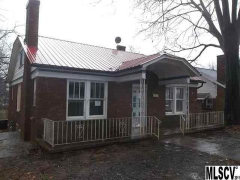 410 3rd Ave, Hickory, NC 28602 photo 1
