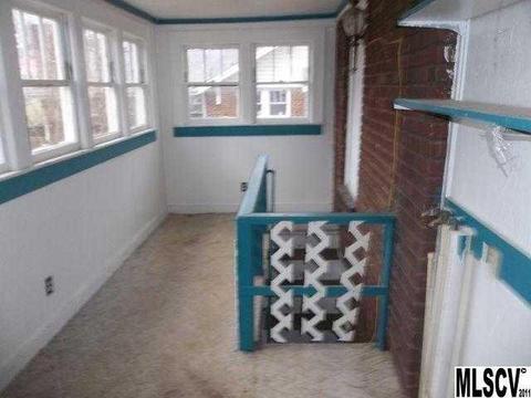 410 3rd Ave, Hickory, NC 28602 photo 9