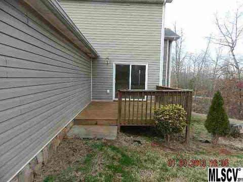 4635 River Run Circle St, Hickory, NC 28602 photo 5