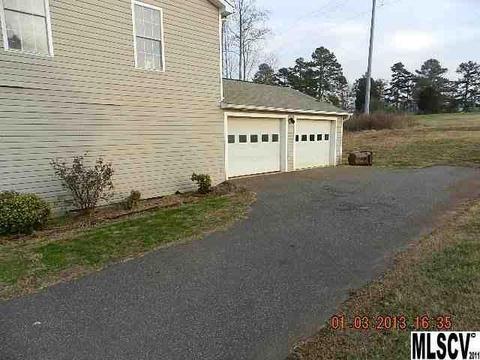 4635 River Run Circle St, Hickory, NC 28602 photo 6
