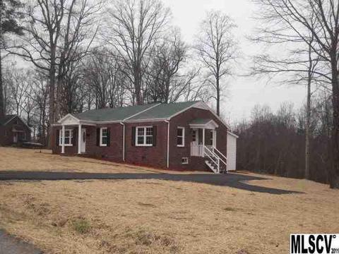 315 4th Ave, Conover, NC 28613 photo 11