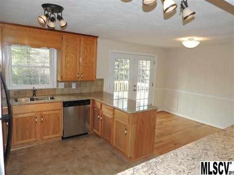 451 27th Avenue Nw Cir NW, Hickory, NC 28601 photo 15