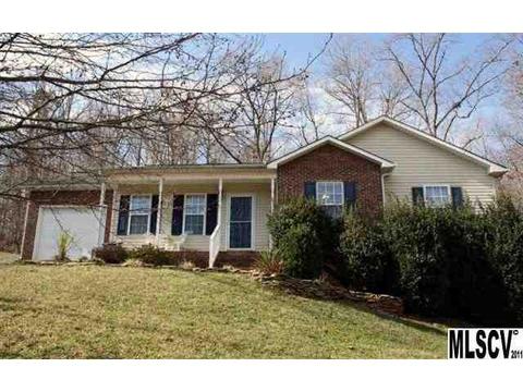 1870 Green Leaf Ct, Conover, NC 28613 photo 1