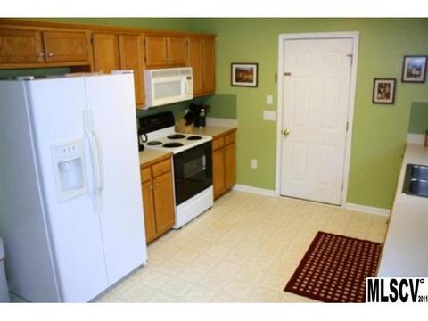 1870 Green Leaf Ct, Conover, NC 28613 photo 18