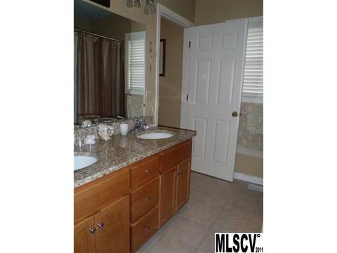 2773 Judea Dr, Conover, NC 28613 photo 3