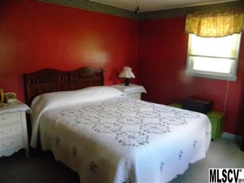 5094 Clearview Ct, Conover, NC 28613 photo 10
