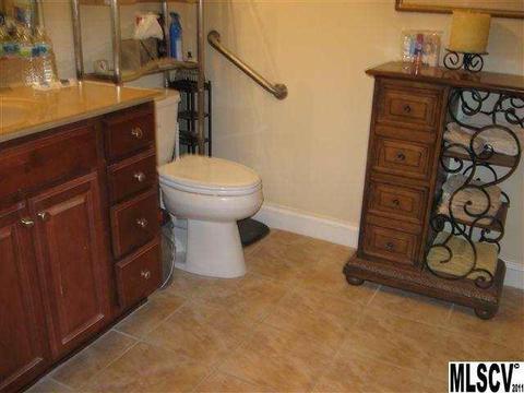 711 3rd St, Conover, NC 28613 photo 16