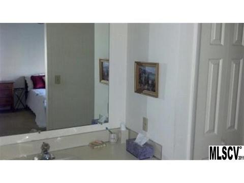 610 6th Street Ne Cir NE, Conover, NC 28613 photo 17
