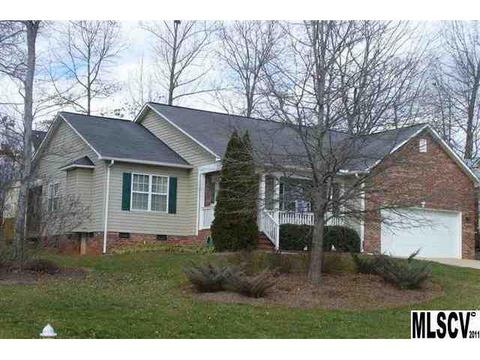 3389 Overbrook Dr, Conover, NC 28613 photo 1