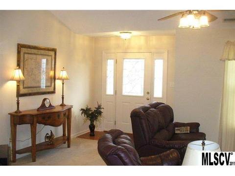 3389 Overbrook Dr, Conover, NC 28613 photo 9