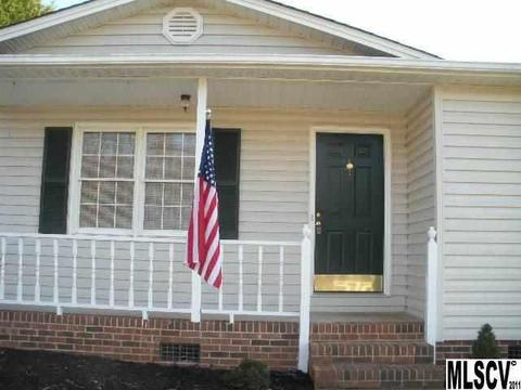 2469 Side Ln, Conover, NC 28613 photo 13