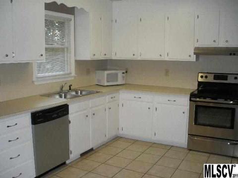 2469 Side Ln, Conover, NC 28613 photo 17