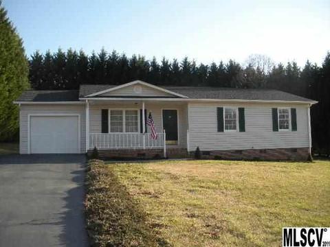 2469 Side Ln, Conover, NC 28613 photo 2