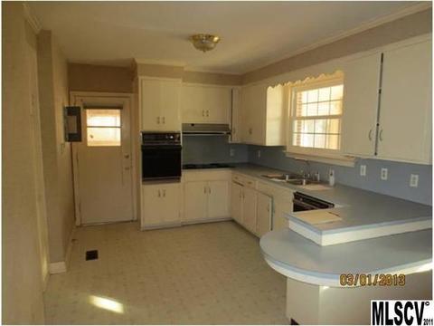1430 8th Ave, Conover, NC 28613 photo 5