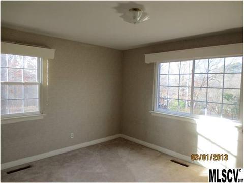 1430 8th Ave, Conover, NC 28613 photo 9