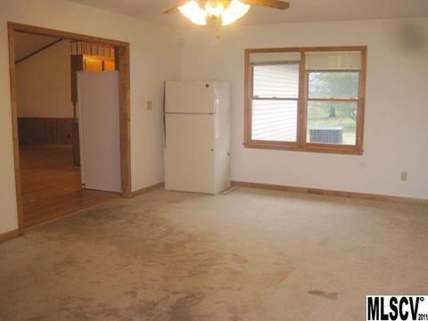 1982 Viewpoint Rd, Newton, NC 28658 photo 3