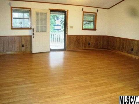 1982 Viewpoint Rd, Newton, NC 28658 photo 4