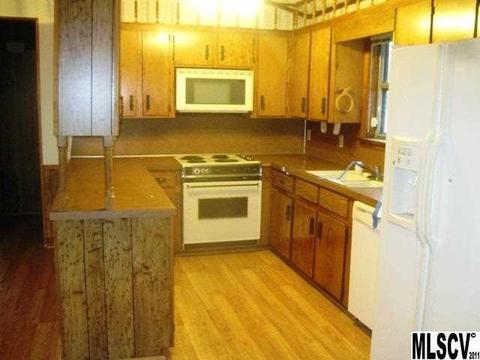 1982 Viewpoint Rd, Newton, NC 28658 photo 5