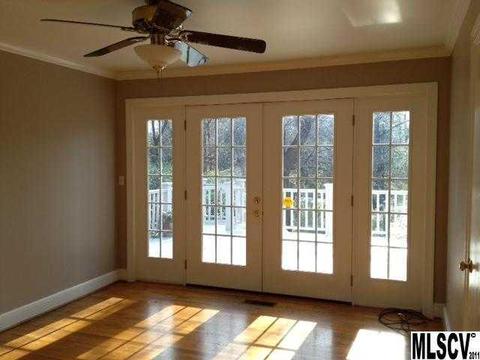 1053 5th Avenue Nw Ct NW, Hickory, NC 28601 photo 13