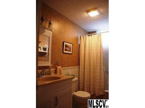 70 Lakeside Loop Ext, Hickory, NC 28601 photo 5