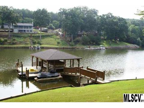 70 Lakeside Loop Ext, Hickory, NC 28601 photo 1