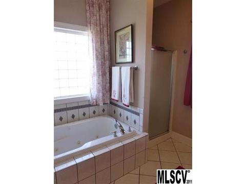 4200 Windsor Ct, Hickory, NC 28602 photo 11