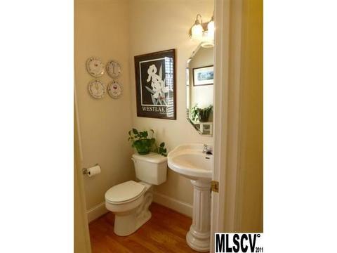 4200 Windsor Ct, Hickory, NC 28602 photo 15