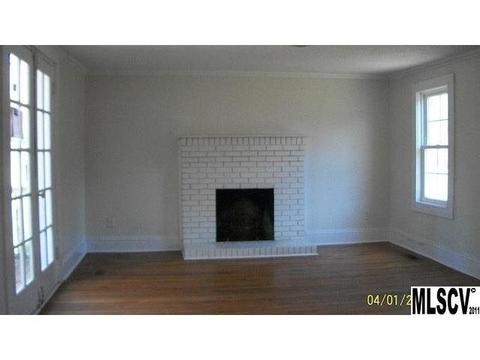 543 3rd Ave Dr, Hickory, NC 28602 photo 3